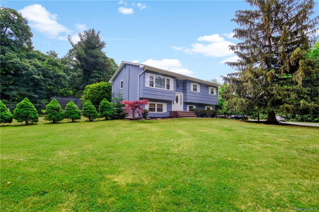 25 Victoria Dr