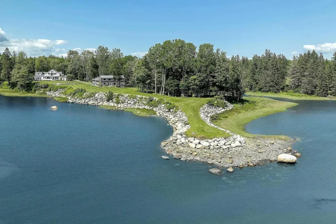 Video Of The Week: Inside Brooklin House | Exclusive Home Tour with Spectacular Herrick Bay Views