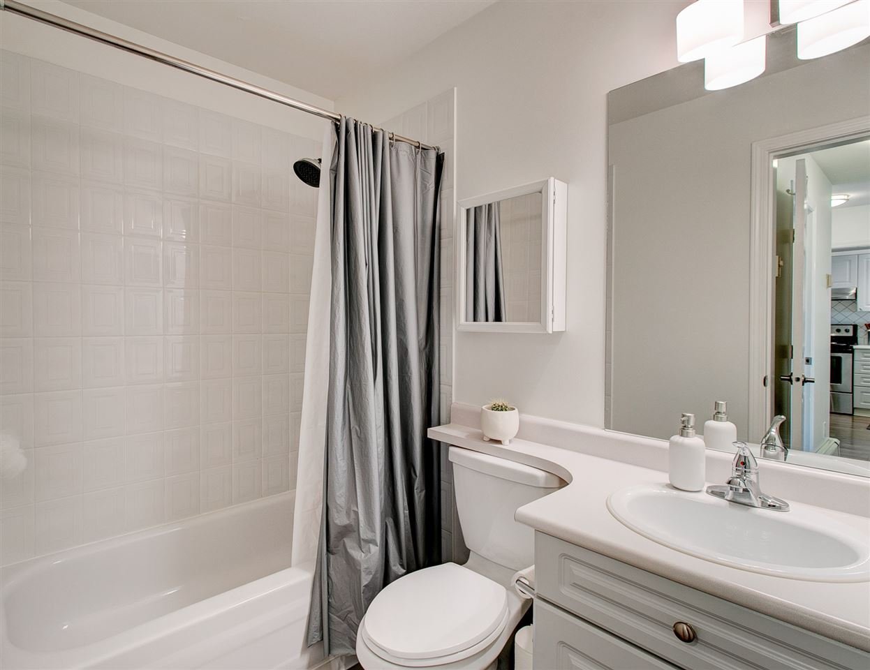 404-8142 120a St