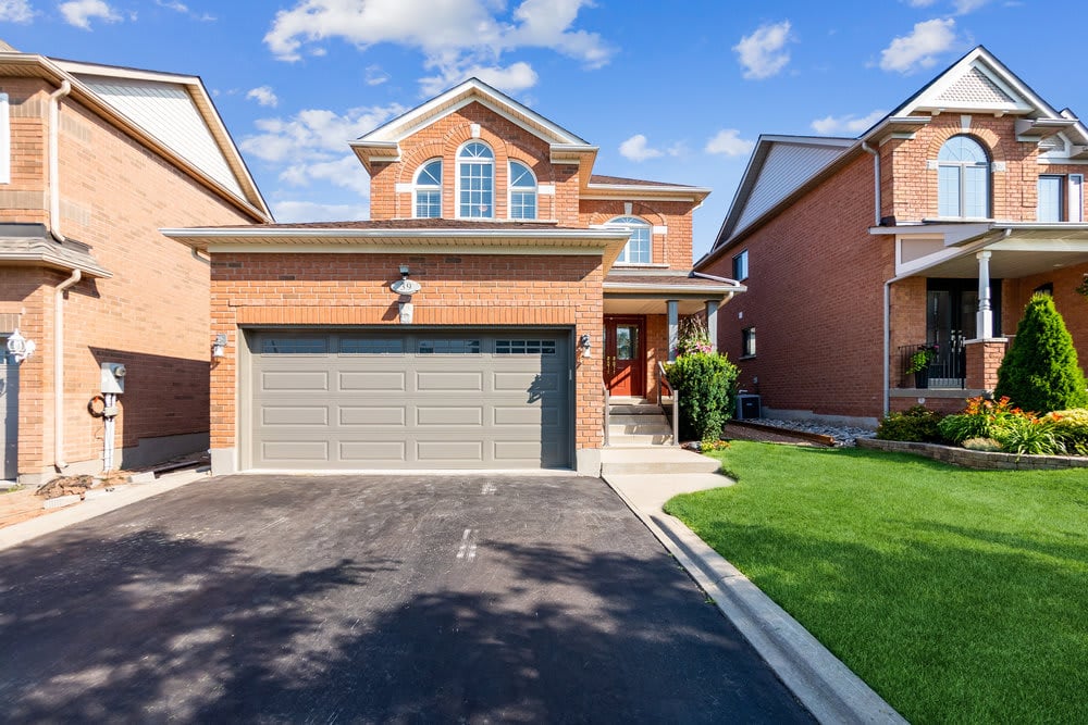39 Berton Blvd