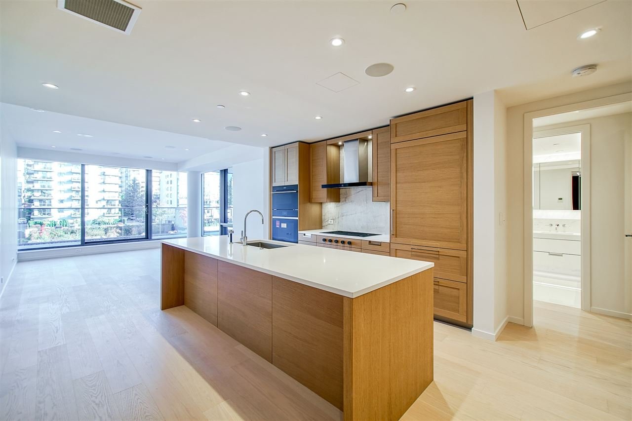 408-1327 Bellevue Ave