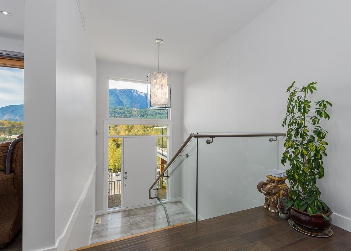 41230 Rockridge Pl