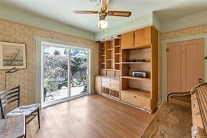 1636 Hollywood Cres