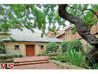  5200 Linwood Drive