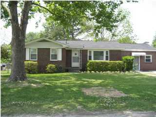 1 BROOKLAWN DR