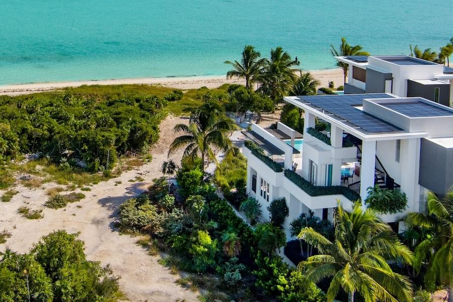 Blue Lagoon Villa