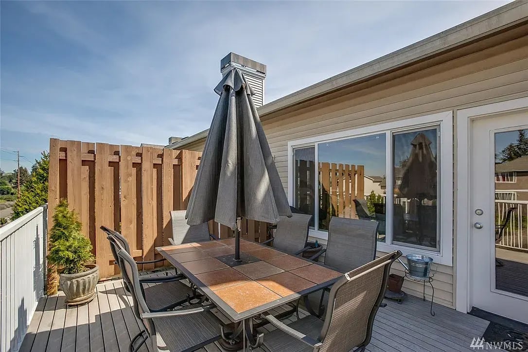 5909 Panorama Dr SE #18-102