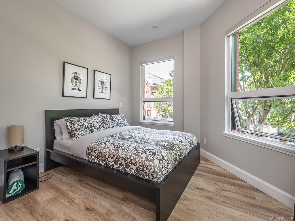 203-595 Pandora Ave