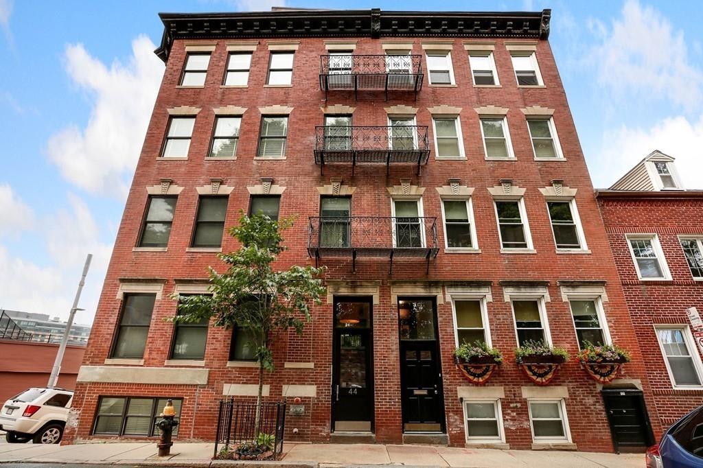44 Snow Hill St, #5
