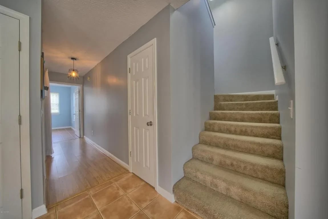 3917 OCEAN VIEW Drive