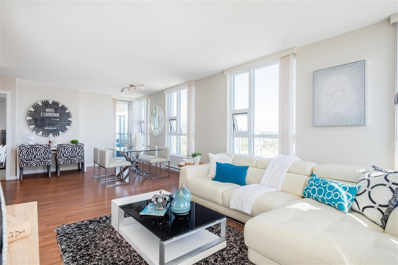 2401-2232 Douglas Rd