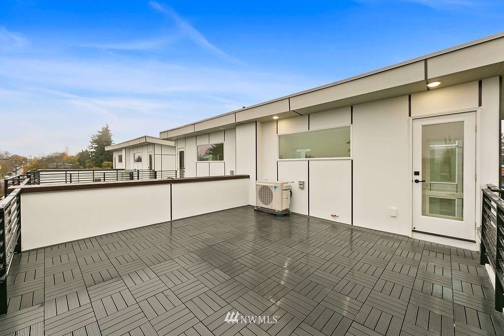 8012 16th Ave NW Unit #A, Seattle, WA 98117