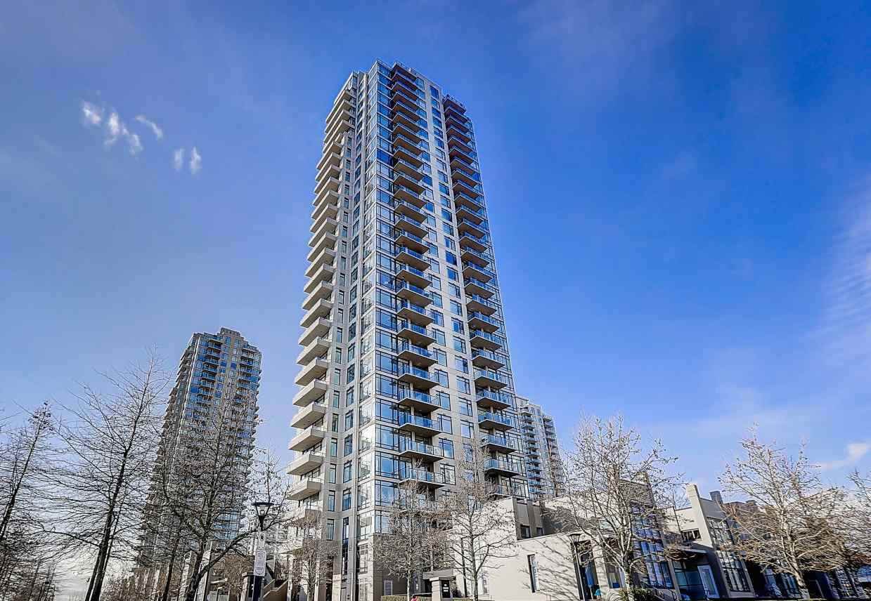 703-2355 Madison Ave