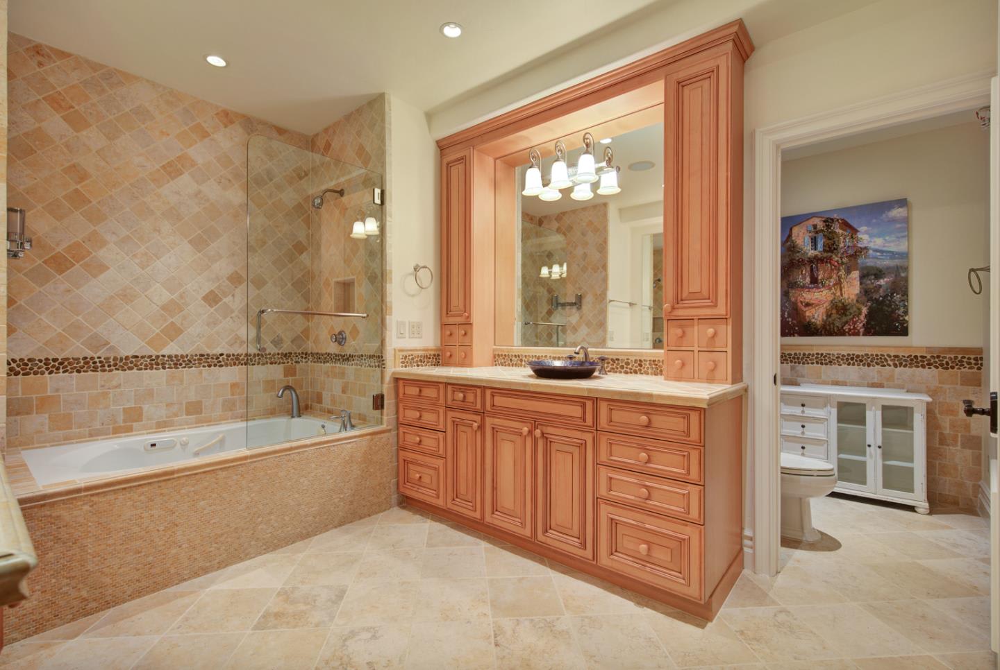 3108 Flavin LN