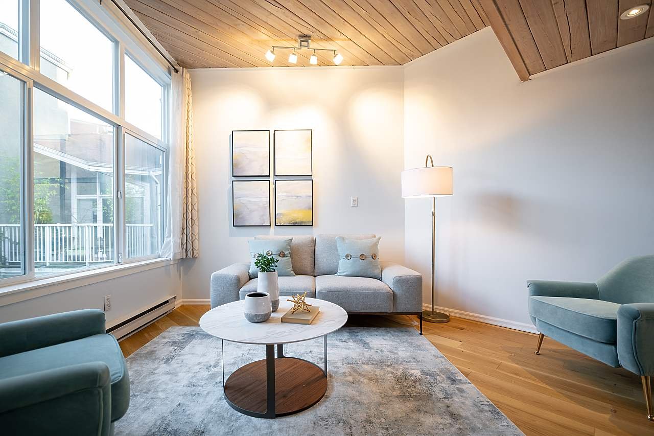 212-1045 W 8th Avenue, Vancouver