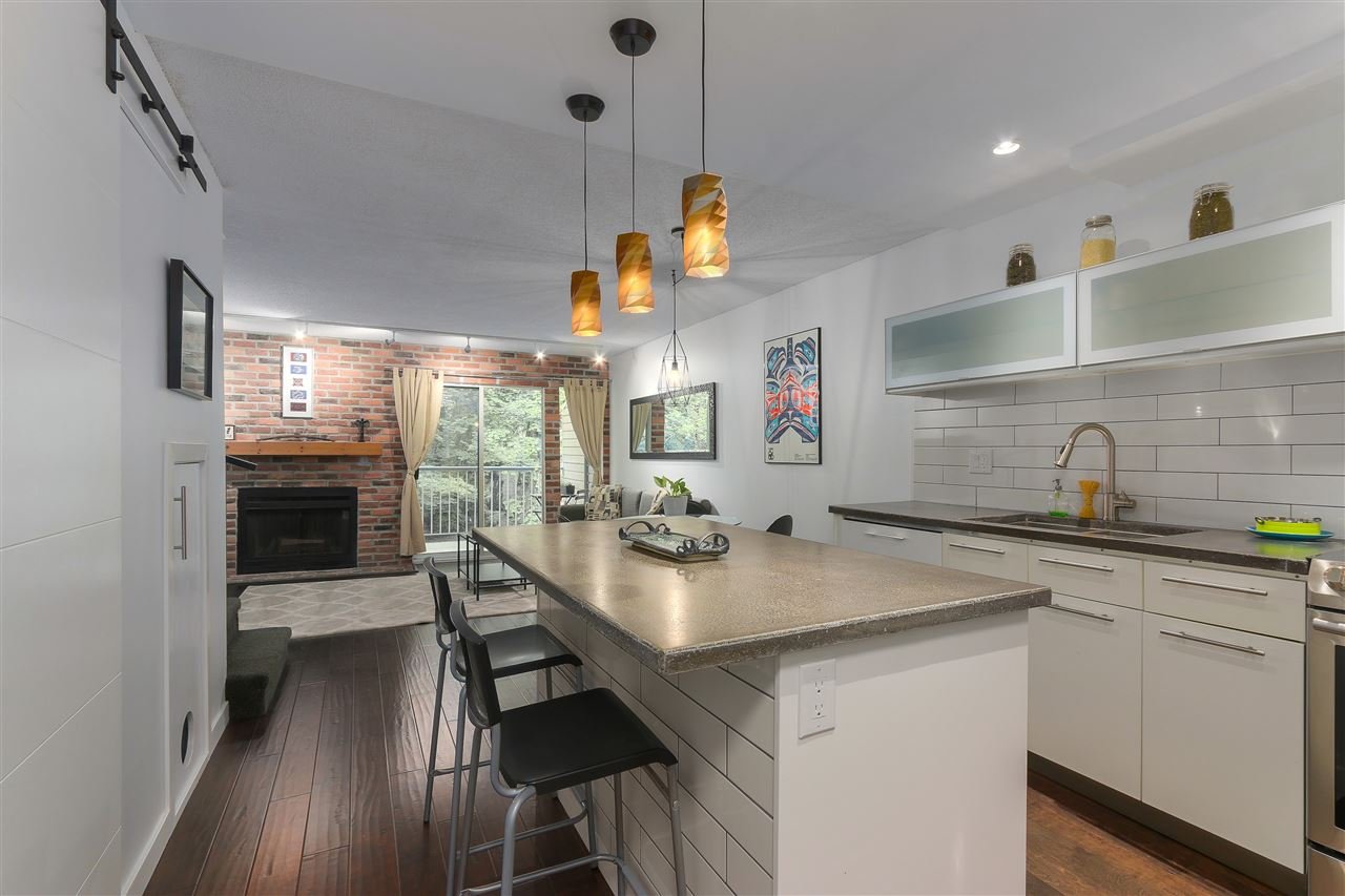 16-2978 Walton Ave