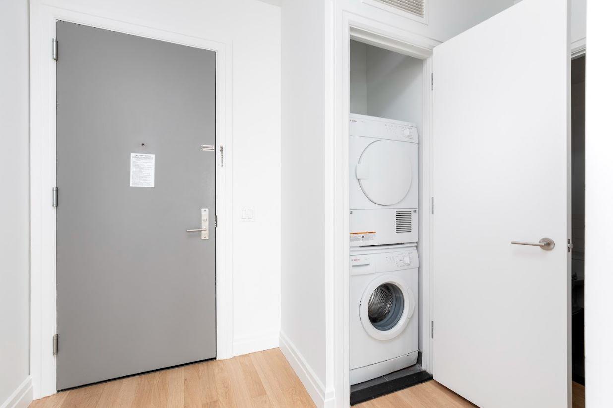 550 West 54th Street, Apt 25N