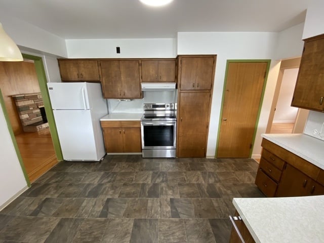 864 E 52nd Ave