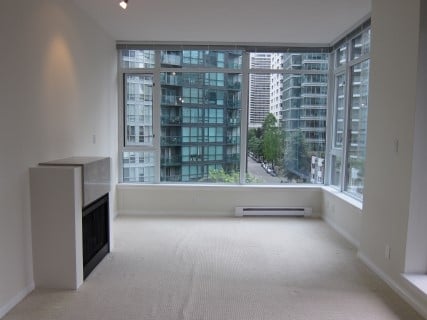 802-1211 Melville St