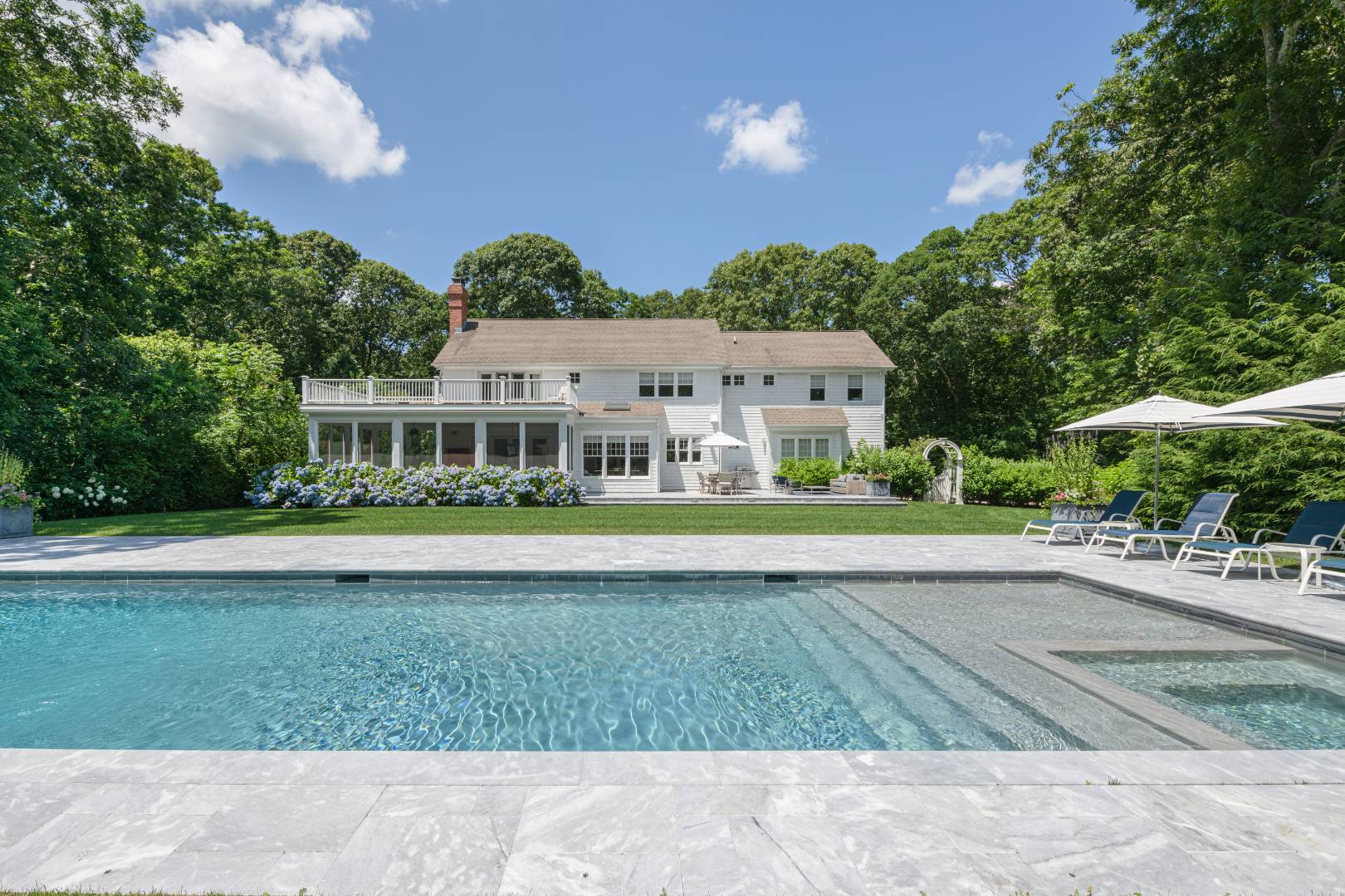 73 Scotline Dr