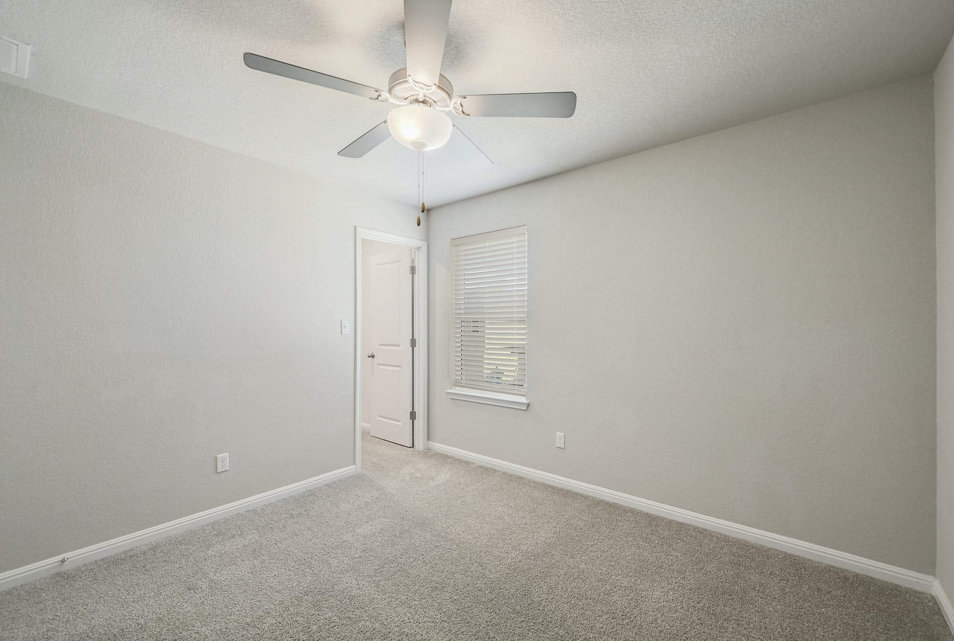 113 Mount Ord Ln, Dripping Springs, Texas 78620