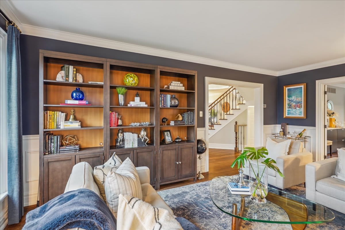 Fairway Hills Beauty 
