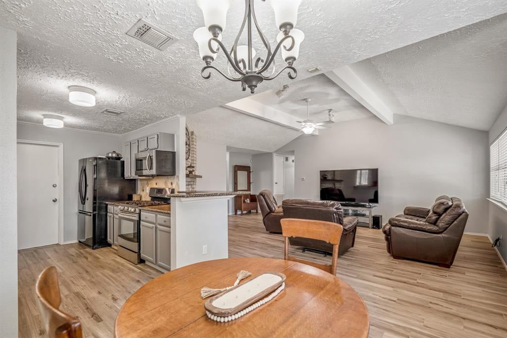 13411 LYNDONVILLE DRIVE