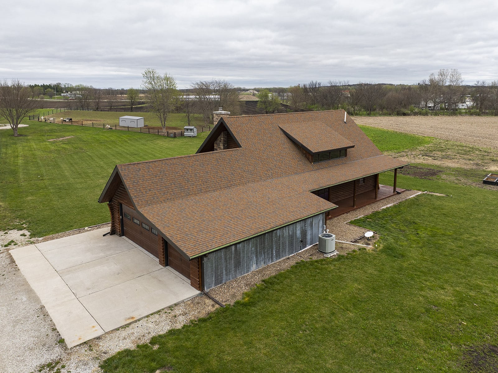 2023 Woody Court