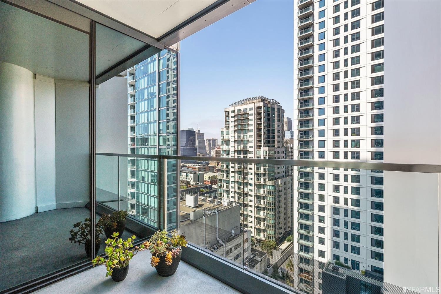 401 Harrison St Apt 18C