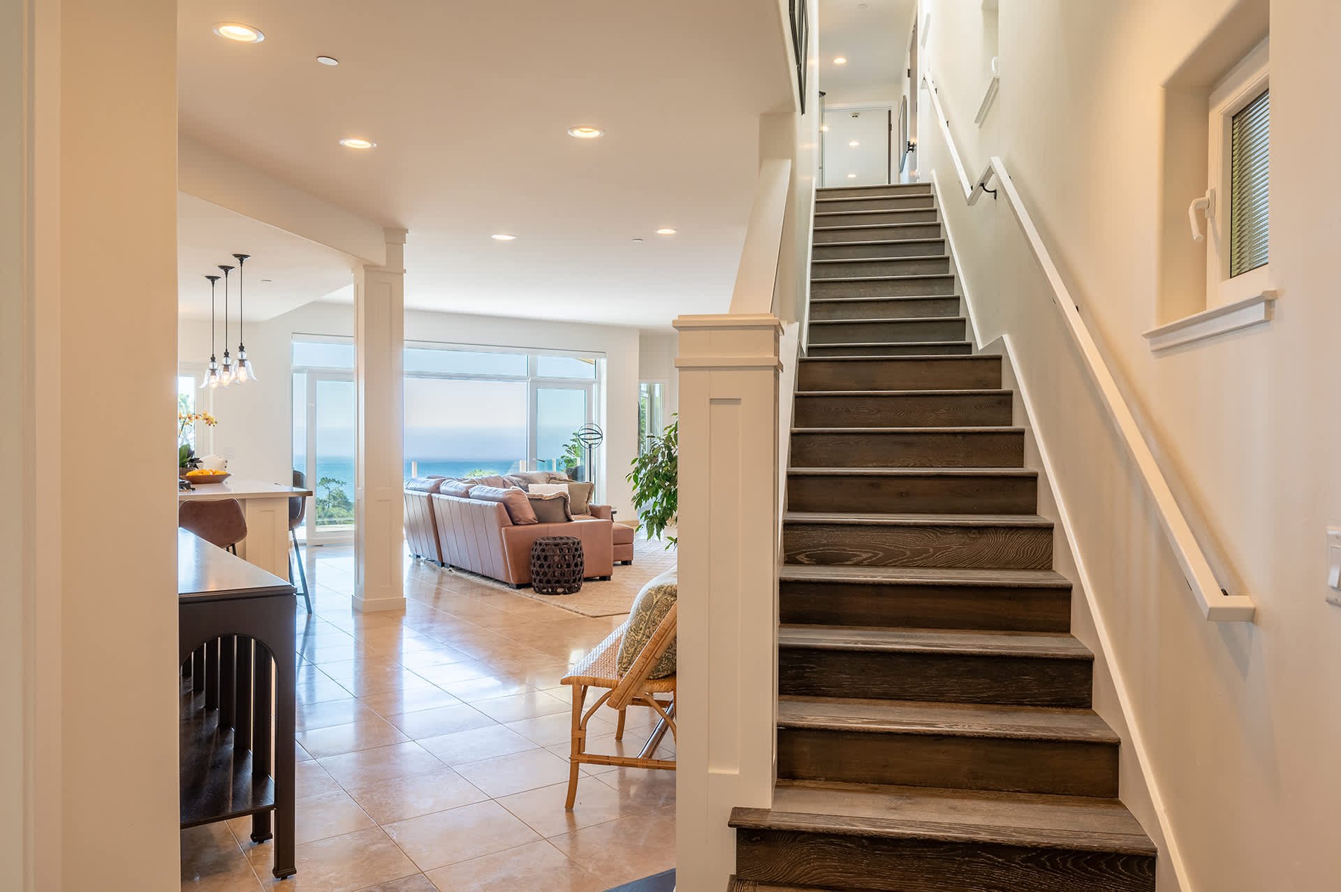 Sweeping Ocean Views - 24916 Lincoln Street