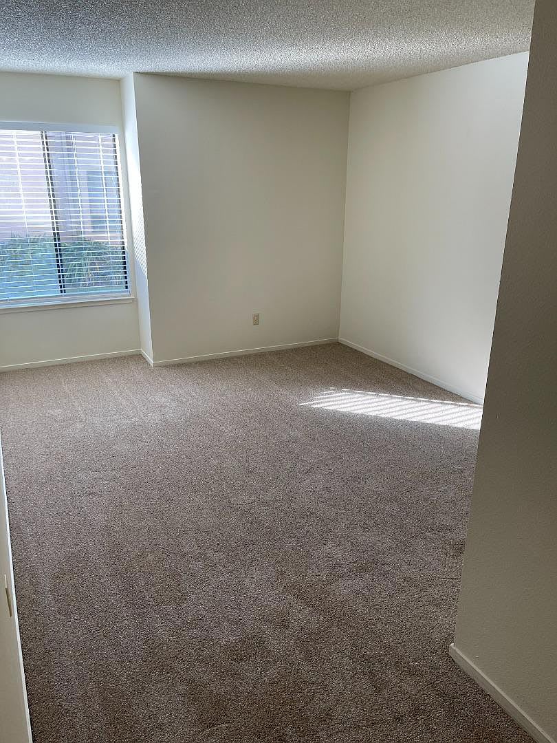 2436 N Main St UNIT C