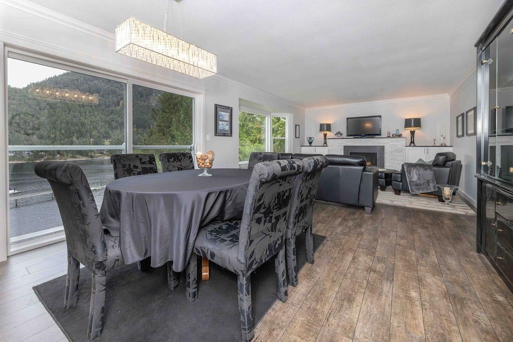 12815 Sunshine Coast Hwy