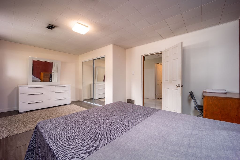 7460 Kraft Cres