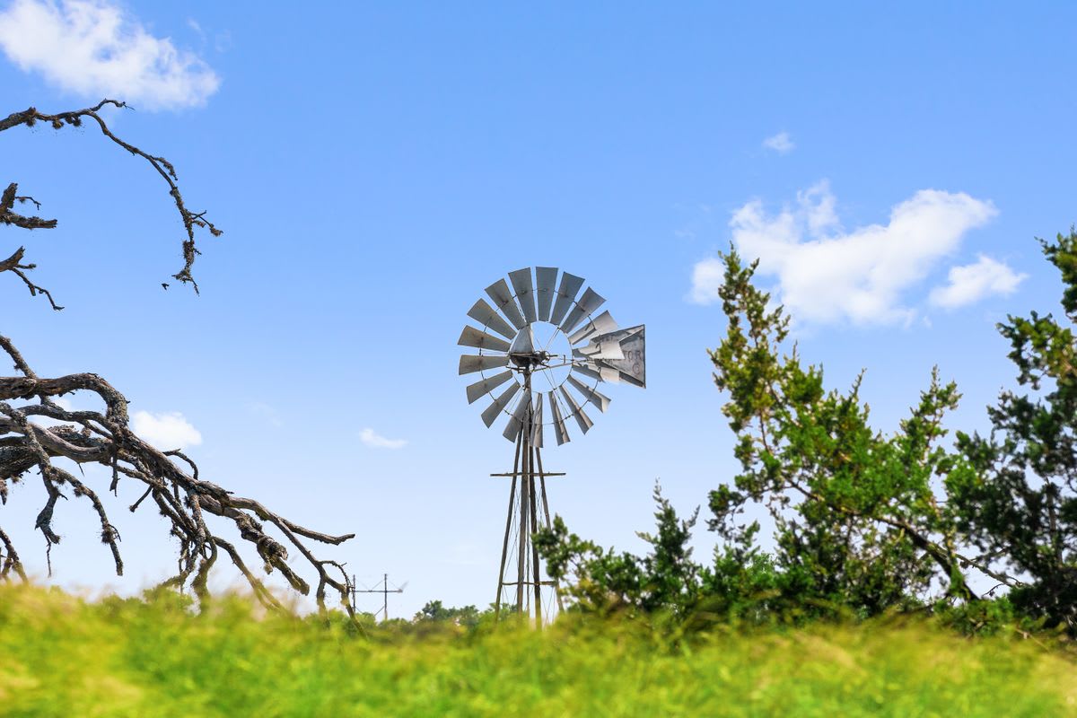 12684 S STATE HWY 6 | 405.65 ACRES