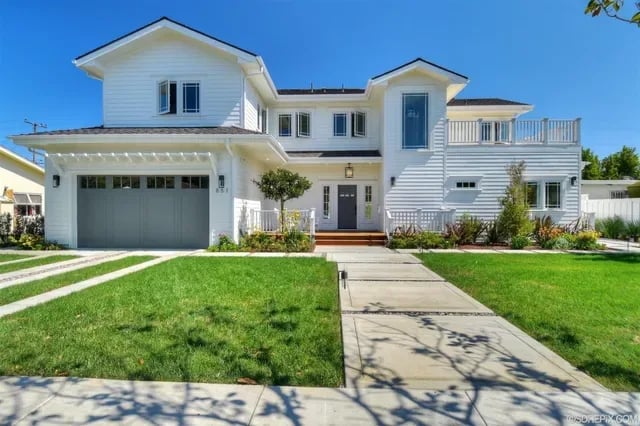 851 Cabrillo Ave