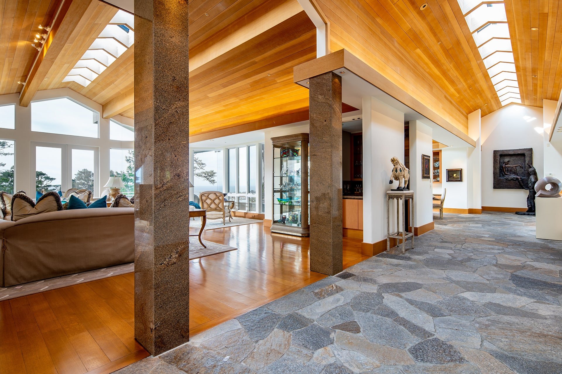 Pebble Beach Paradise - 3230 Macomber Drive