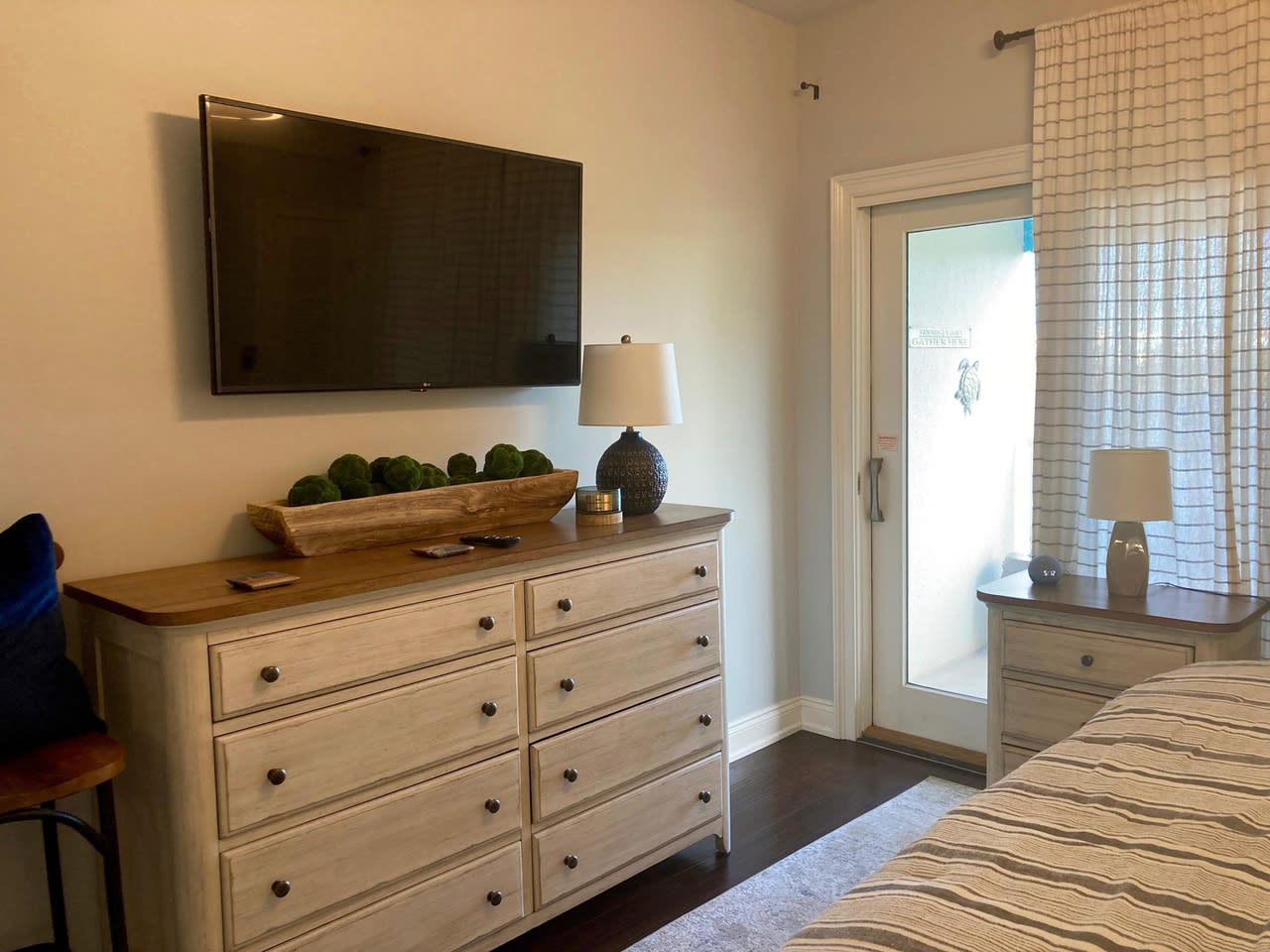 114 Carillon Market Street Unit 201