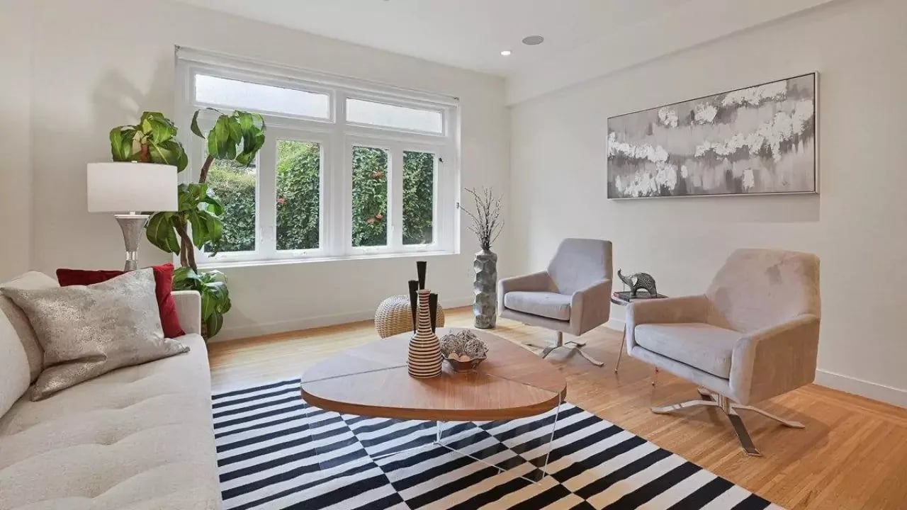 637 Powell St, Unit 102