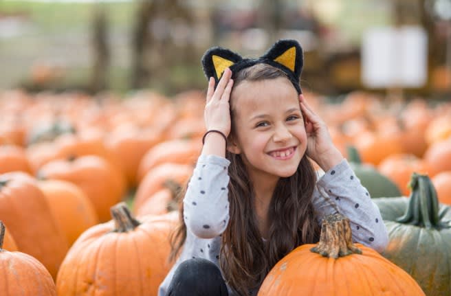 Top 8 Safety Tips for Enjoying Pumpkin Patches and Haunted Houses