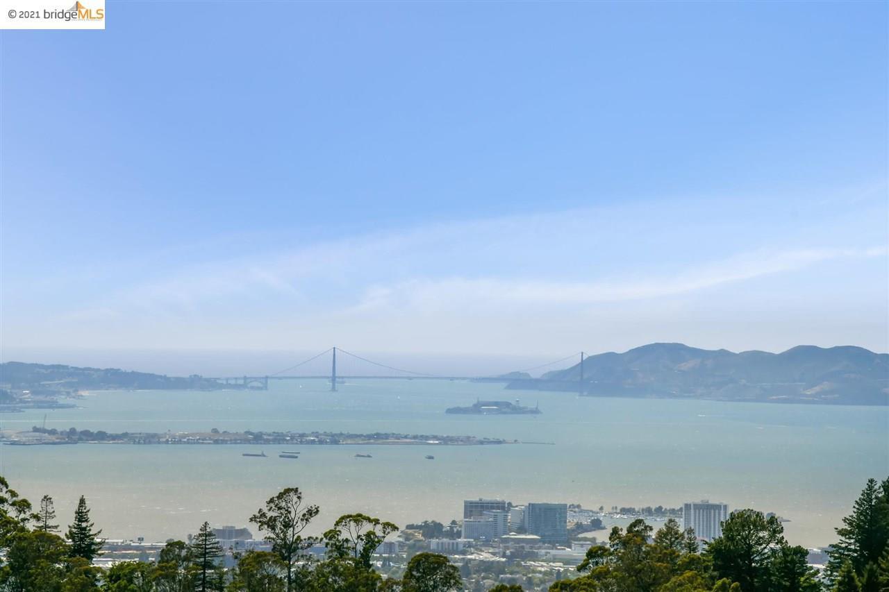 6689 Skyline Blvd