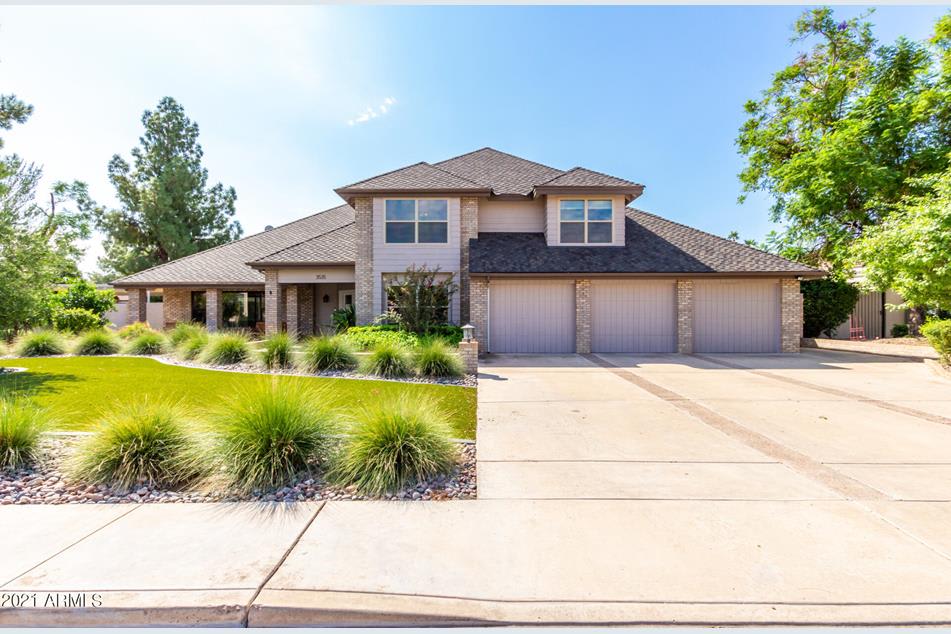3535 E FAIRFIELD CIR