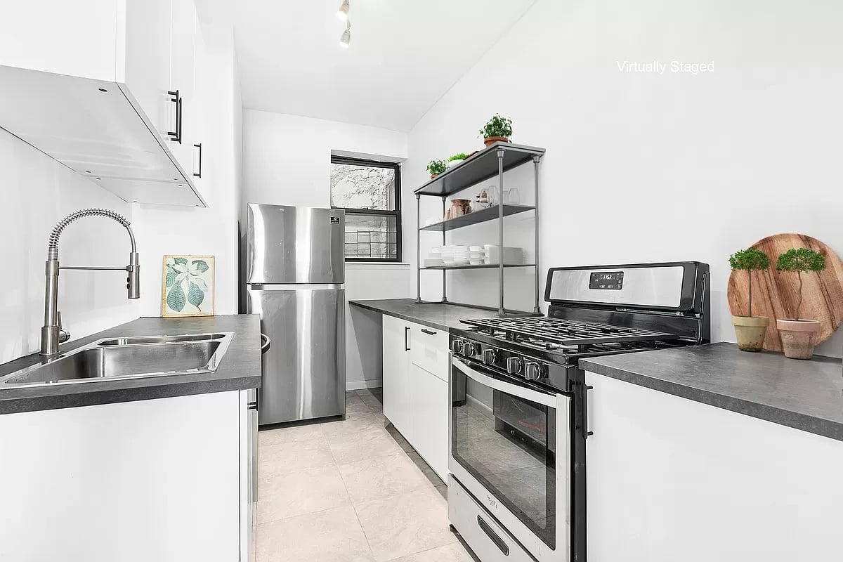 2611 Frederick Douglass Boulevard Unit: 4E