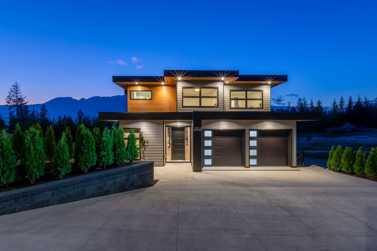 2914 Huckleberry Dr