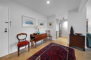 510-1433 Faircliff Lane
