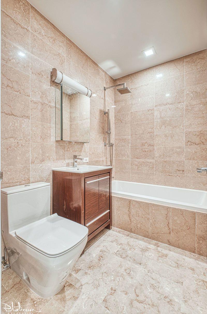 75 Wall Street, Apt 20-M