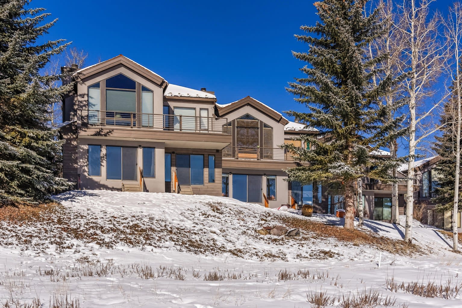 3904 Brush Creek Rd 9
