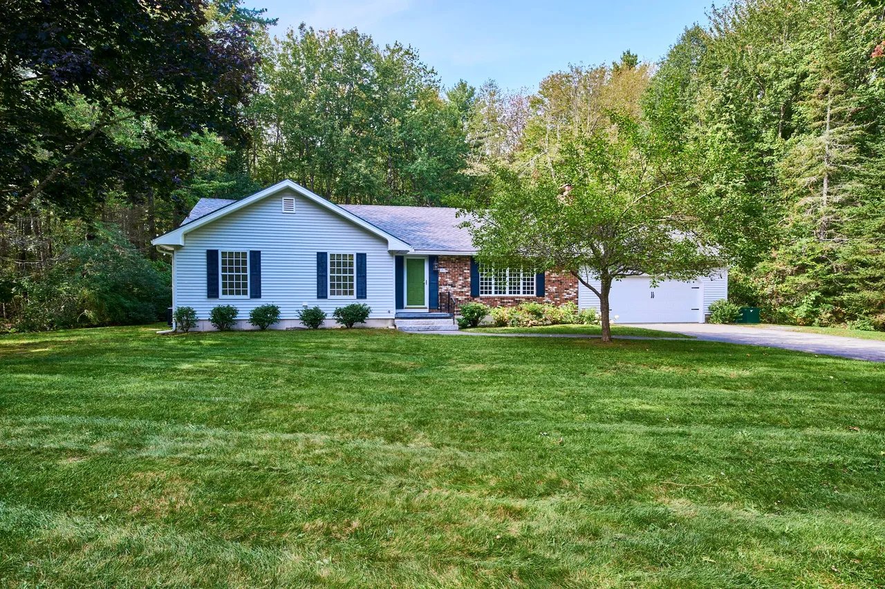 New Listing! 21 Woodhaven Drive, Kennebunk, Maine – $639,000