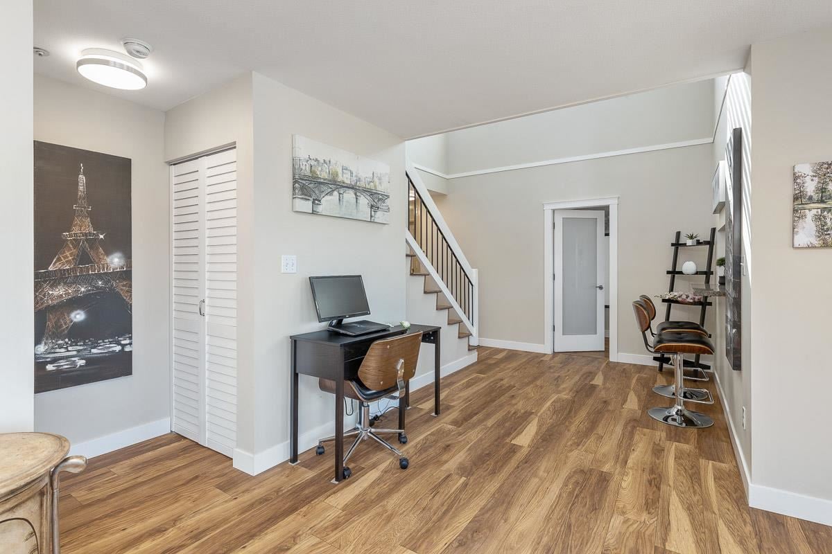 406-2285 Pitt River Rd