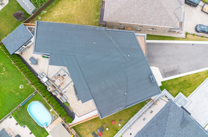 92 Eringate Ct