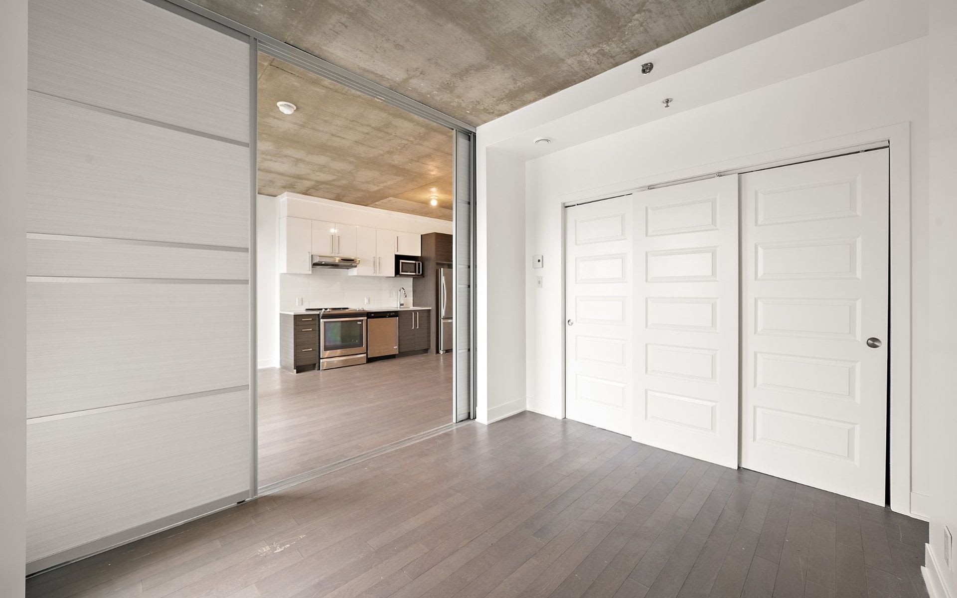 2335 Ch. Manella, #410